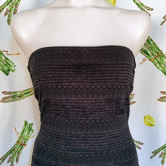 4/$20 Love Tease Dress Size S - Picture 2 of 8